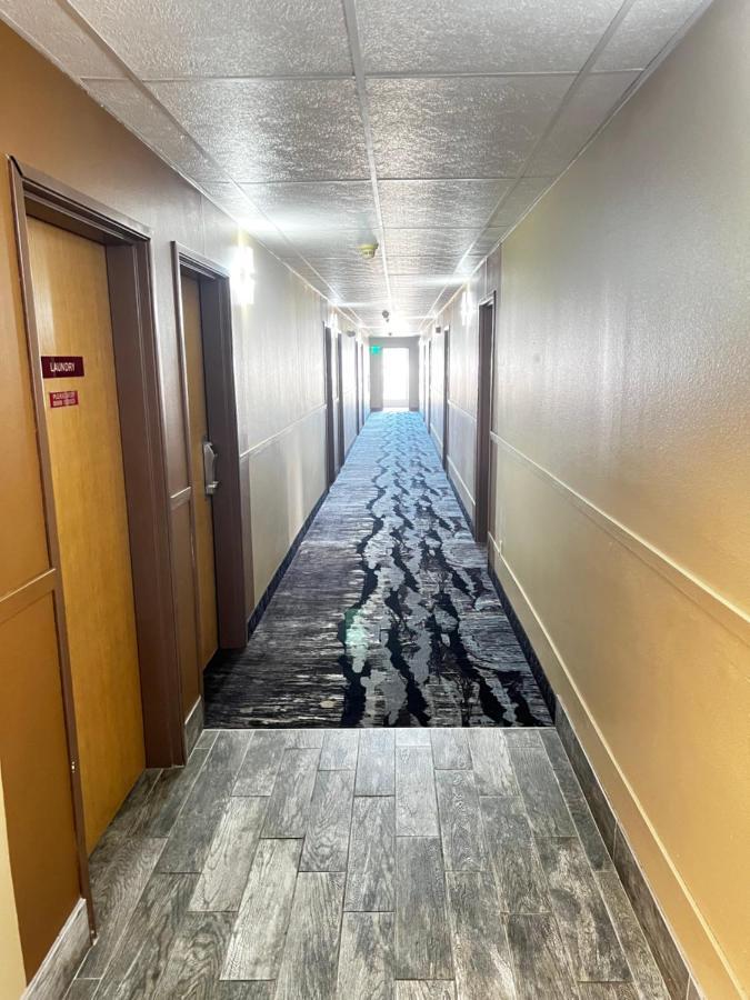 Designer Inn And Suites Toledo Zewnętrze zdjęcie